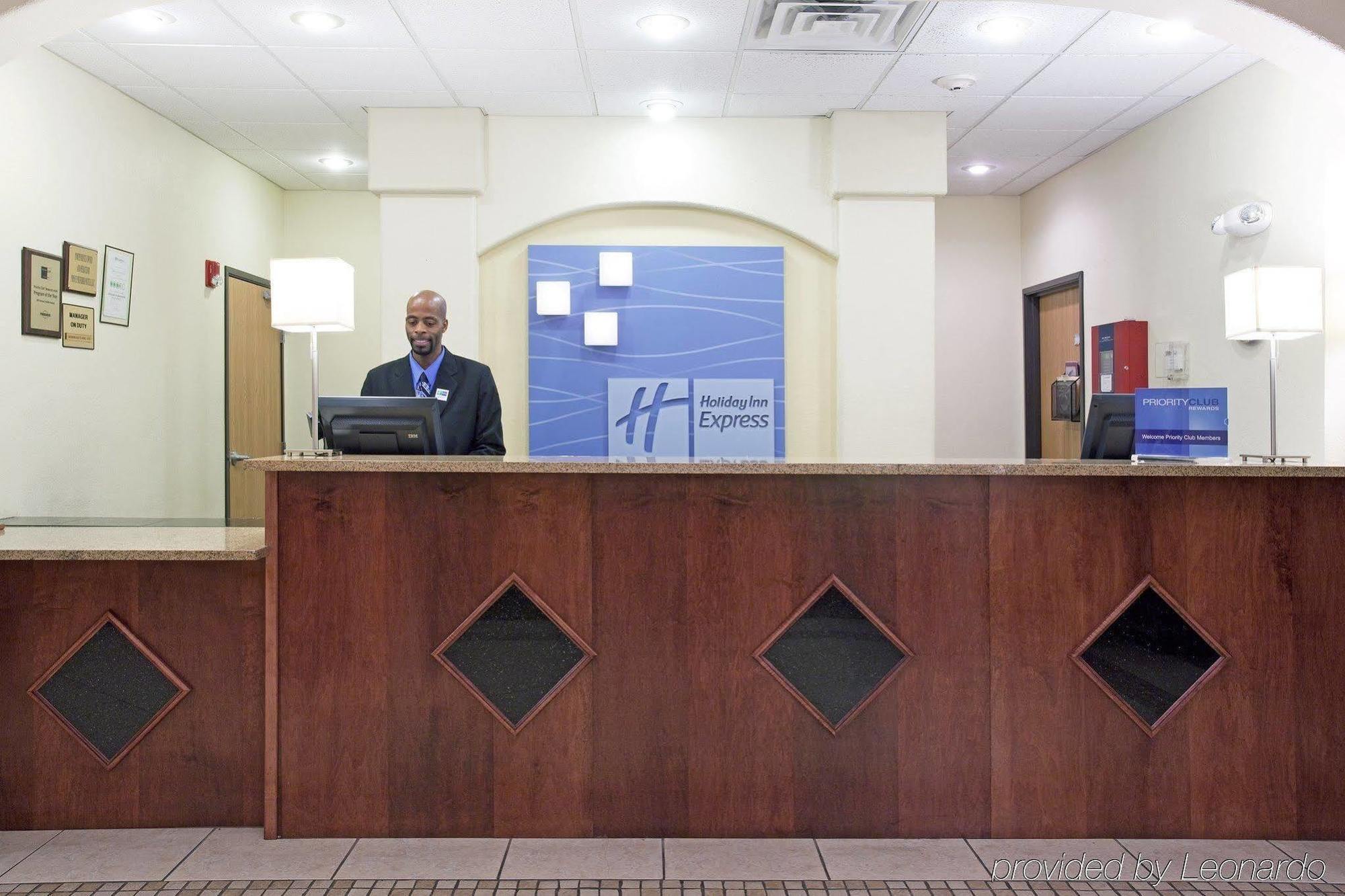 Holiday Inn Express & Suites Alamosa By Ihg Interior photo